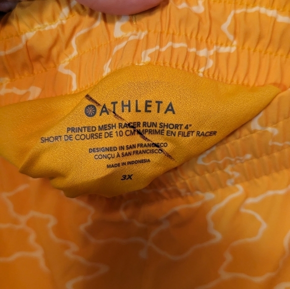 NWOT Athleta Gold/White Printed Mesh Racer Run Short 4", Women's 3XL - Picture 6 of 9